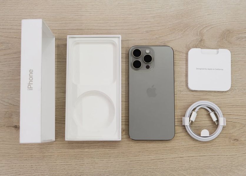 iPhone 15 Pro Max - 512GB 15-512GB фото