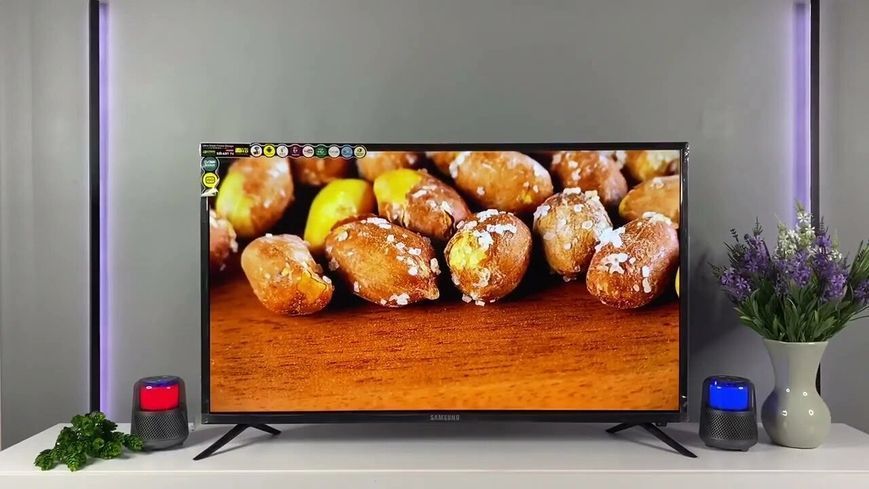 Samsung 42ʼʼ 4к-UHD Smart TV, T2 Wifi Bluetooth телевізор самсунг 32 дюйма 529 фото