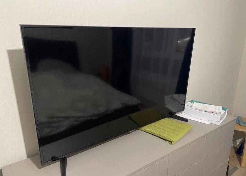Samsung 56ʼʼ 4к-UHD Smart TV, T2 Wifi Bluetooth телевізор самсунг 56 дюйма 532 фото